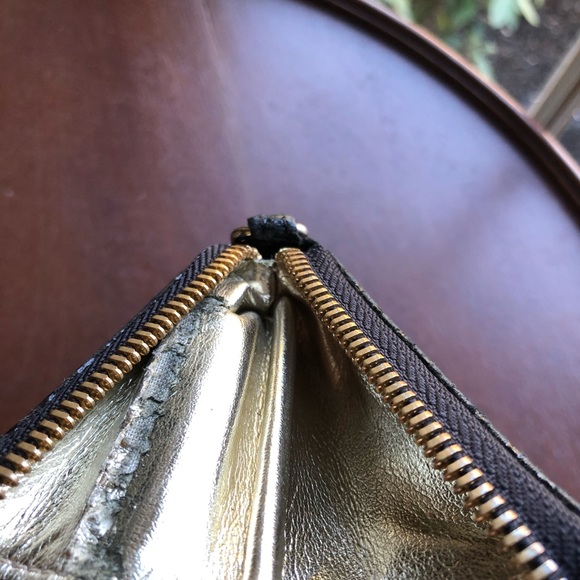 MICHAEL KORS Black Python Zip Wallet - Picture 7 of 8